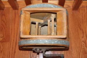 lot B-143 image: Vintage Wood and Metal Hand Crank Butter Churn