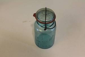 lot 170 image: Vintage Assorted Ball and Atlas Mason Jars