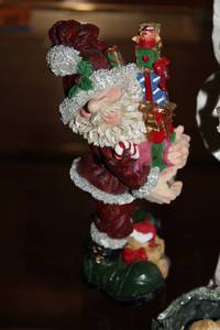 lot 222 image: Assorted Christmas Figurines
