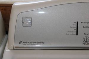 lot A-234 image: Kenmore Evenheat Auto Gas Dryer with AutoMoistureSensing