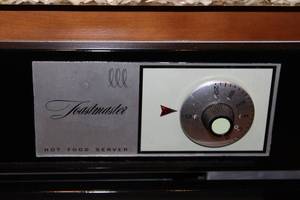 lot 244 image: Toastmaster Hot Food Server - Built-In