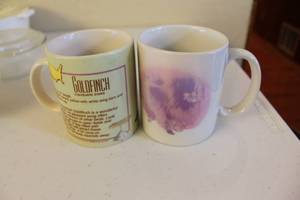 lot 253 image: Assorted Lot of Mugs and Glass Cookware