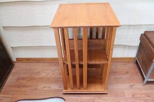 lot B-257 image: Wooden Revolving Media Storage Tower