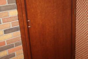 lot 330 image: Vintage Wooden Interior Door with Hinges