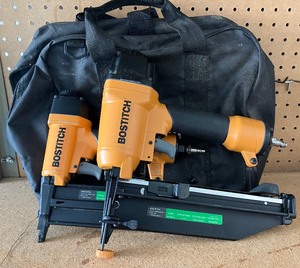 lot 66 image: Bostitch Nail Gun Set with Carrying Bag - 18 Gauge and 16 Gauge