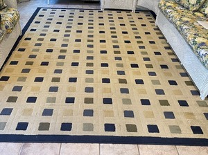 lot 75 image: Beige and Blue Area Rug 11 x 8