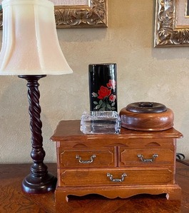 lot 94 image: Candle Lamp by Shade of Light and Jewelry Box