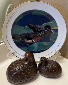 lot 107 image: Wildlife Decor Three Piece Lot