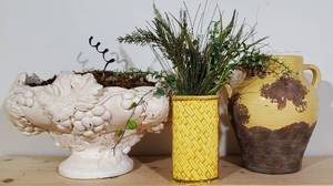 lot 179 image: Planter and Vase Lot
