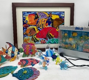 lot 12 image: Tropical Fish Lot with Living Aquarium and Blown Glass Decor