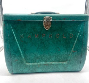 lot 75 image: Vintage Mid Century Kamp Kold Ice ChestCooler Made in Albert Lea MN