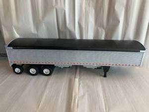 Big Roads Peterbilt Truck