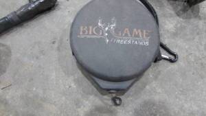 (4) Bow Releases and Retraceable Stand Rope