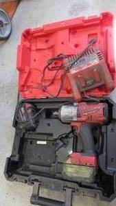 Milwaukee Cordless Impact Gun
