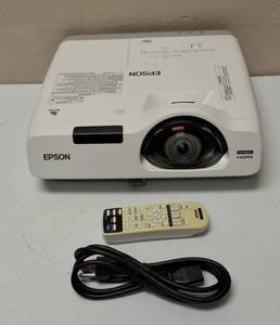 lot 12 image: Epson 3LCD  Power Lite 525W Projector