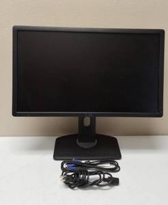 lot 29 image: DELL  24 Monitor P2412HB