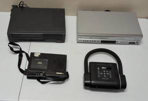 lot 34 image: JVC  Samsung  Aver  Marantz  Collection of Vintage Technology