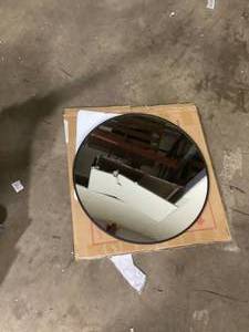 lot 17 image: XRAMFY 20 in. W x 20 in. H Round Aluminum Alloy Framed Black Wall Mirror  Customer Returns See Pictures