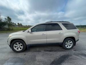 2008 Saturn Outlook XR - AWD