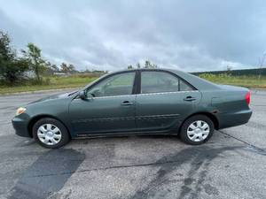 2002 Toyota Camry SE - 2 OWNERS