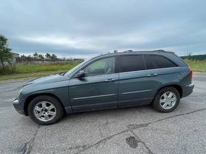 2004 Chrysler Pacifica - AWD