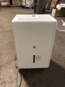 GE 35 pt. Dehumidifier with Smart Dry for Bedroom, Basement or Very Damp Rooms up to 3000 sq. ft. in White   Customer Returns See Pictures