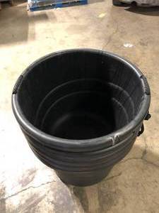 Lot of  HDX 21 Gal. Utility Tub Storage Tote with Rope Handles   Customer Returns See Pictures