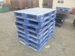 7 Plastic Pallets