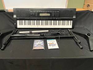 lot 236 image: Casio 76-Key Portable Keyboard with Accessories