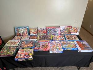 lot 211 image: Lot of Assorted Jigsaw Puzzles - 500 to 1000 Pieces