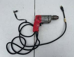 lot 15 image: Milwaukee 38 Electric Drill Model 0222-1