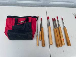 lot 63 image: Set of Woodworking GougesChisels with Porter Cable Bag