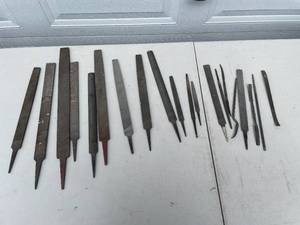 lot 131 image: Assorted Metal Files Set