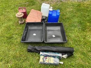 lot 308 image: Lot of Outdoor Utility Items