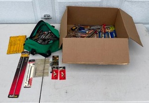 lot 137 image: Assorted Drill Bits and Router Bits Collection