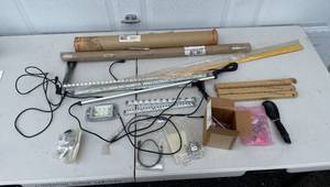 lot 146 image: Lot of Mixed LED Lighting and Accessories
