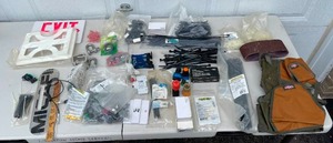 lot 153 image: Lot of Electrical and Mechanical Supplies