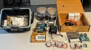 lot 67 image: Assorted Electrical Supplies and Components Lot