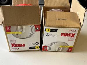 lot 79 image: Kidde FireX Smoke Alarms
