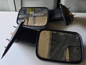 lot 90 image: Pair of Automotive Side Mirrors