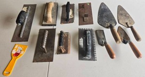 lot 118 image: Assorted Masonry Hand Tools Collection