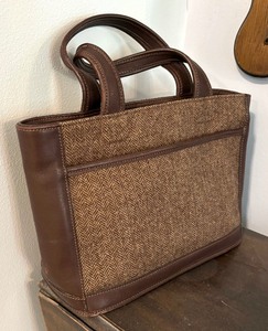 lot 34 image: Coach Hampton Herringbone Handbag