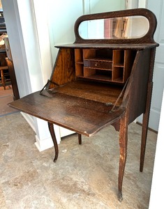 lot 13 image: Vintage Ladies Boudoir Secretary