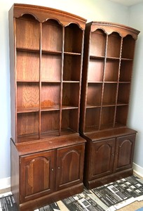 lot 39 image: Two Beautiful Bookshelves