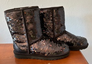 lot 227 image: Ugg Sequin Boots