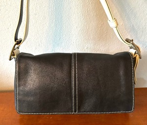 lot 137C image: Navy Blue and White Coach Leather Handbag and Wallet Set
