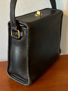 lot 153C image: Vintage Coach Geometric Turn Lock Handbag