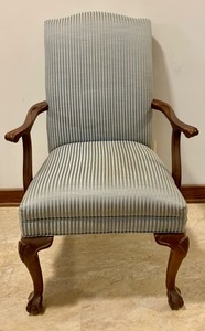 lot 137 image: Vintage Victorian Style Stripped Library Chair