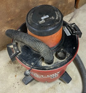 lot 357 image: Sears Craftsman 16 Gallon Wet-Dry Vacuum
