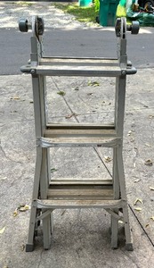 lot 405 image: Keller KMTZ-13 Ladder